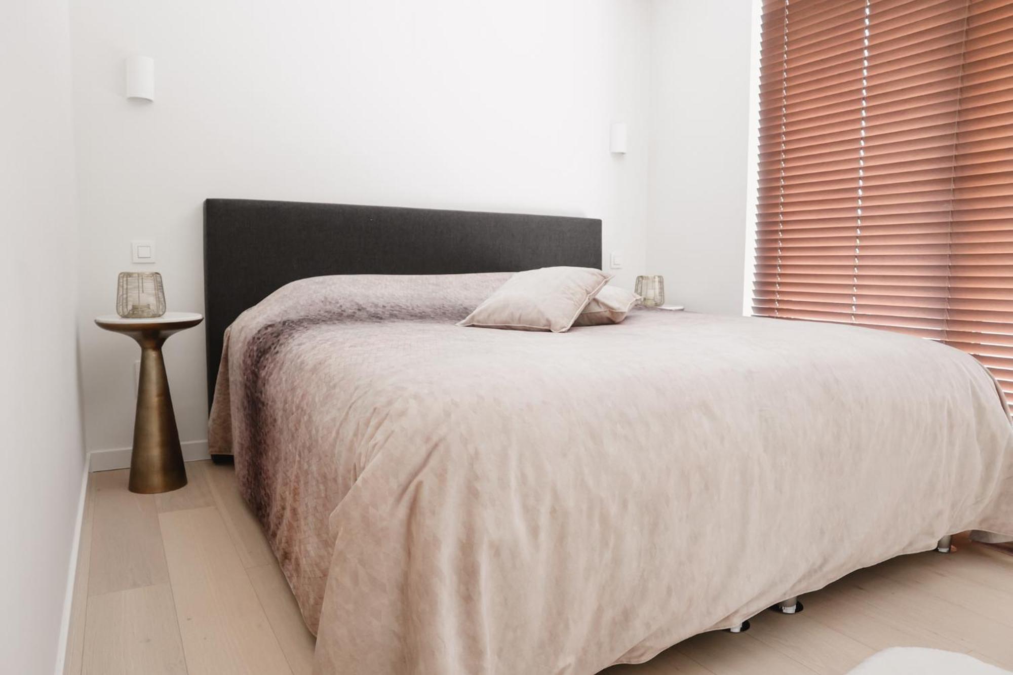 Brand New Apartment Синт-Никлас Екстериор снимка